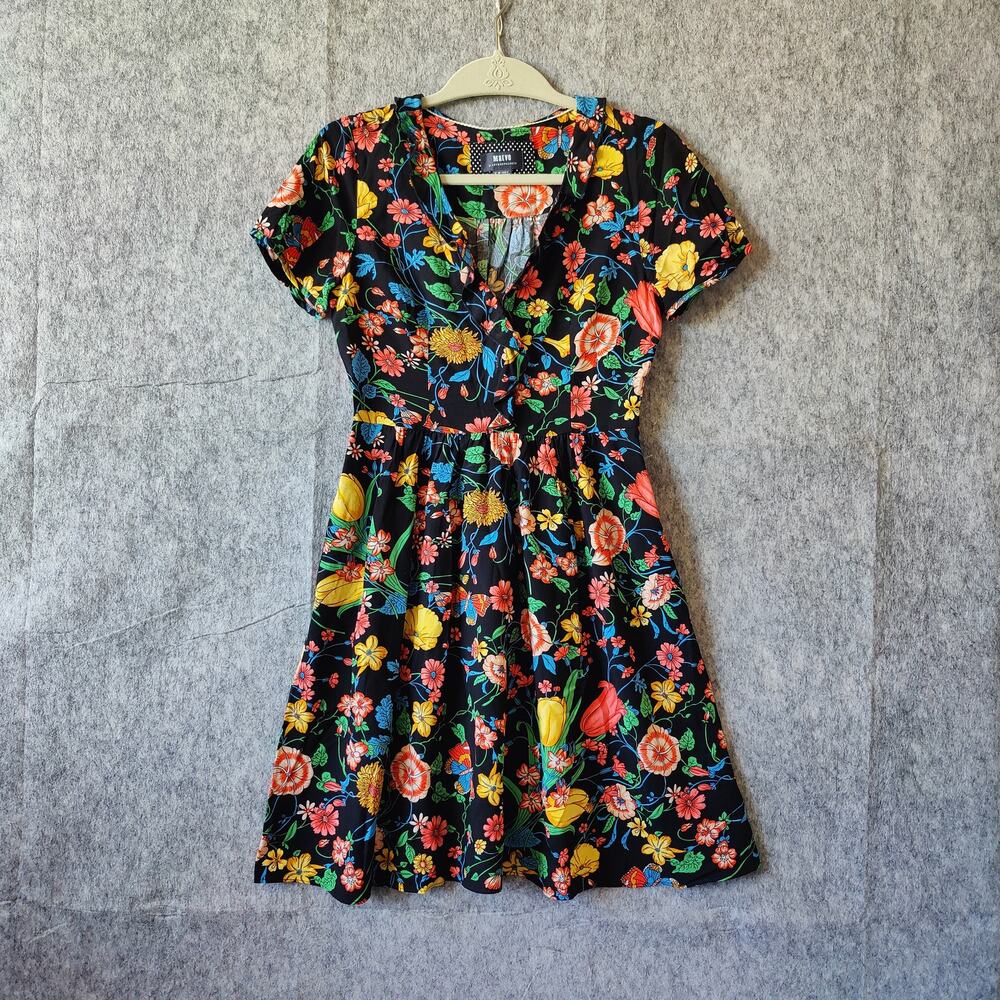 Romantic Artsy Anthropologie Maeve Bloedel Preppy Fitted Travel Floral Dress